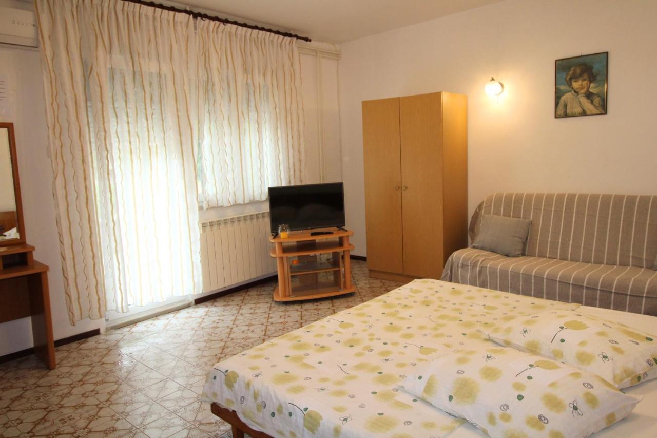 Apartment Valentina Лижнян Экстерьер фото